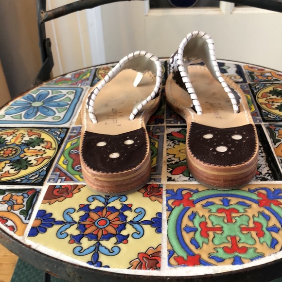 Jack Rogers brown with white whipstitch trim thong sandal with low heel - Picture 4 of 6